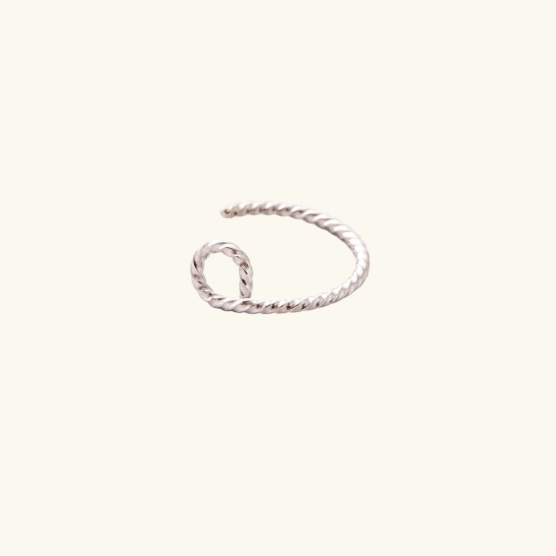 Qamar Eterna Twirl Nose Hoop