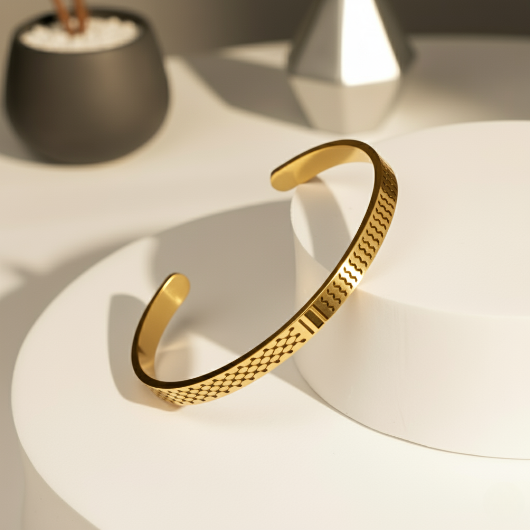 Qamar Keffiyeh Cuff