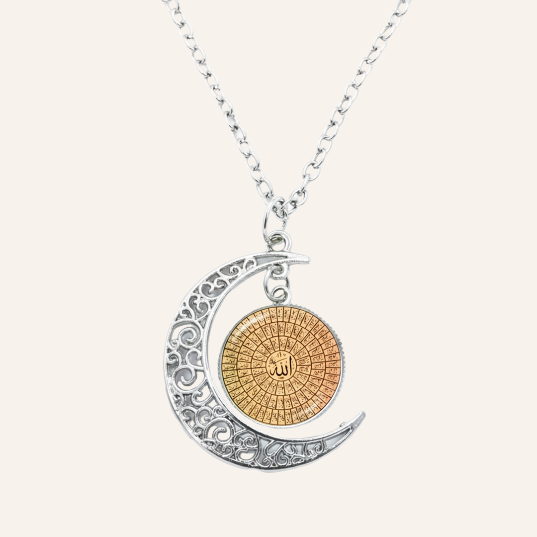 Qamar Noor Crescent Necklace