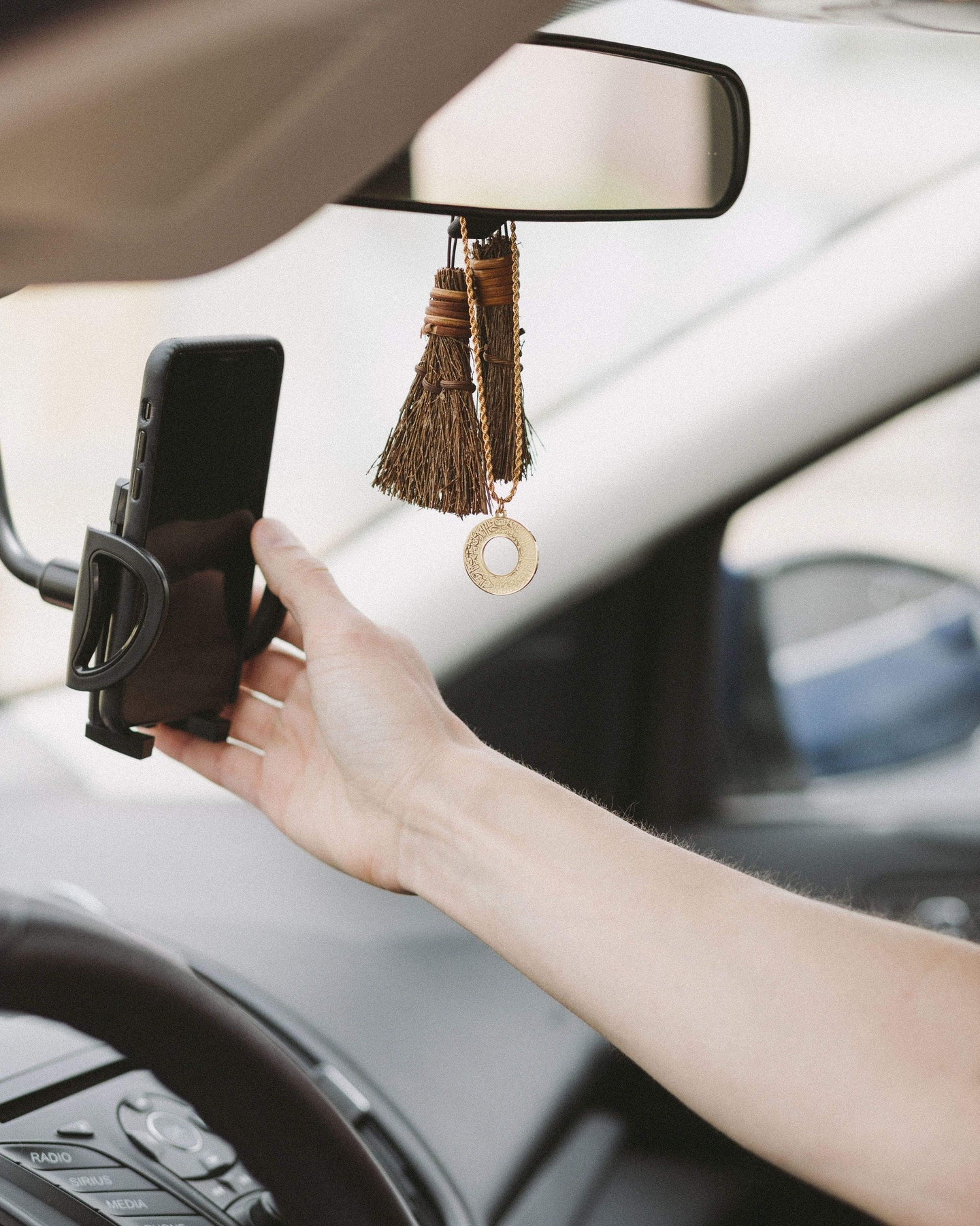 Qamar Duaa Shield Car Hanger