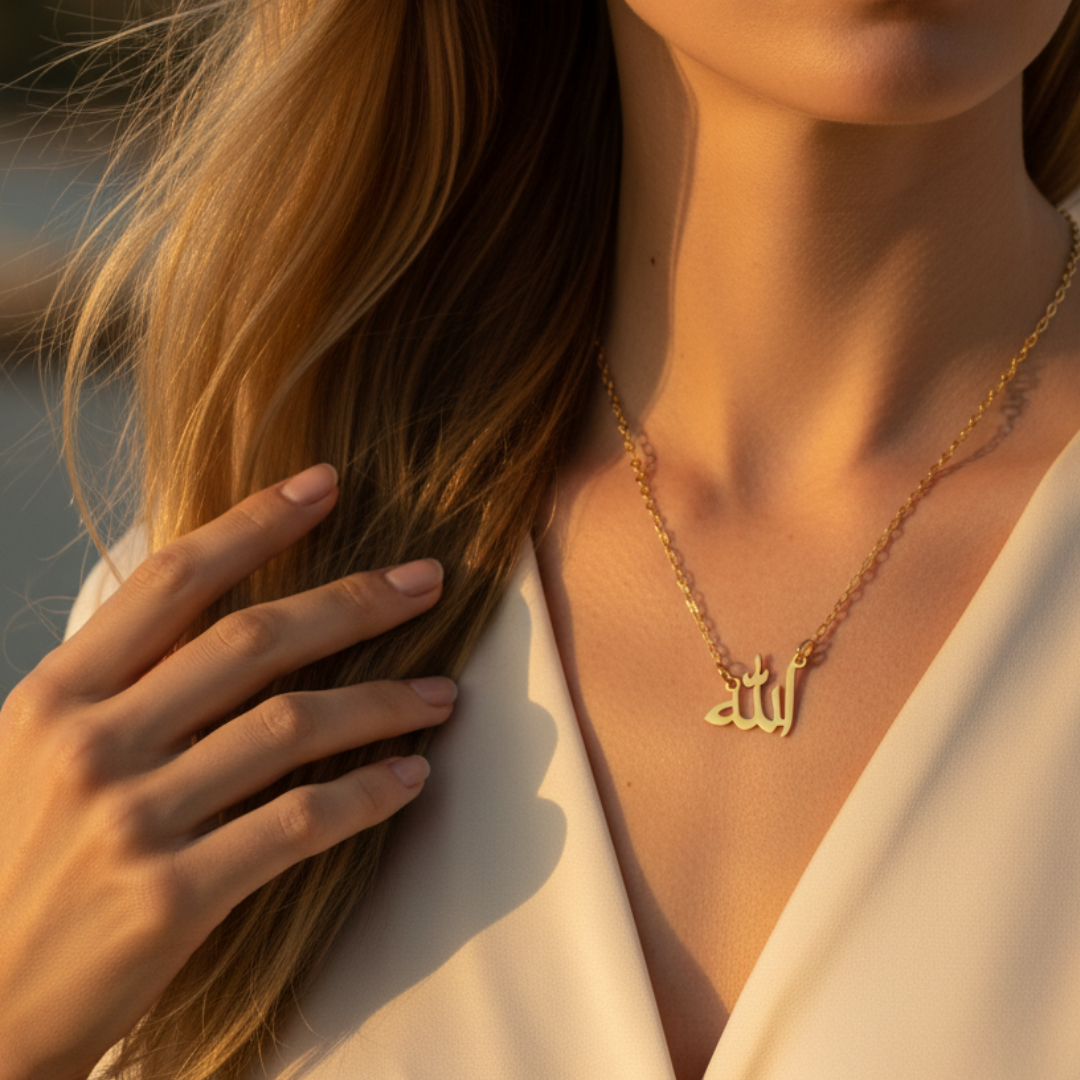 Qamar Emaan Luxe Necklace