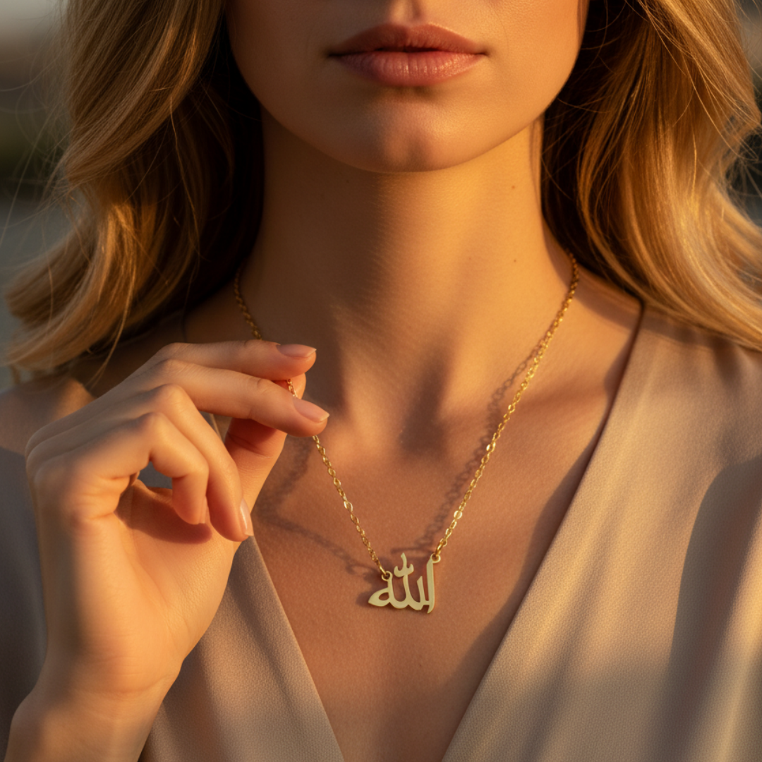 Qamar Emaan Luxe Necklace