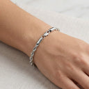 Qamar Serene Twist Bracelet