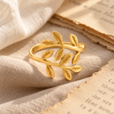 Qamar Palestine Olive Leaf Ring